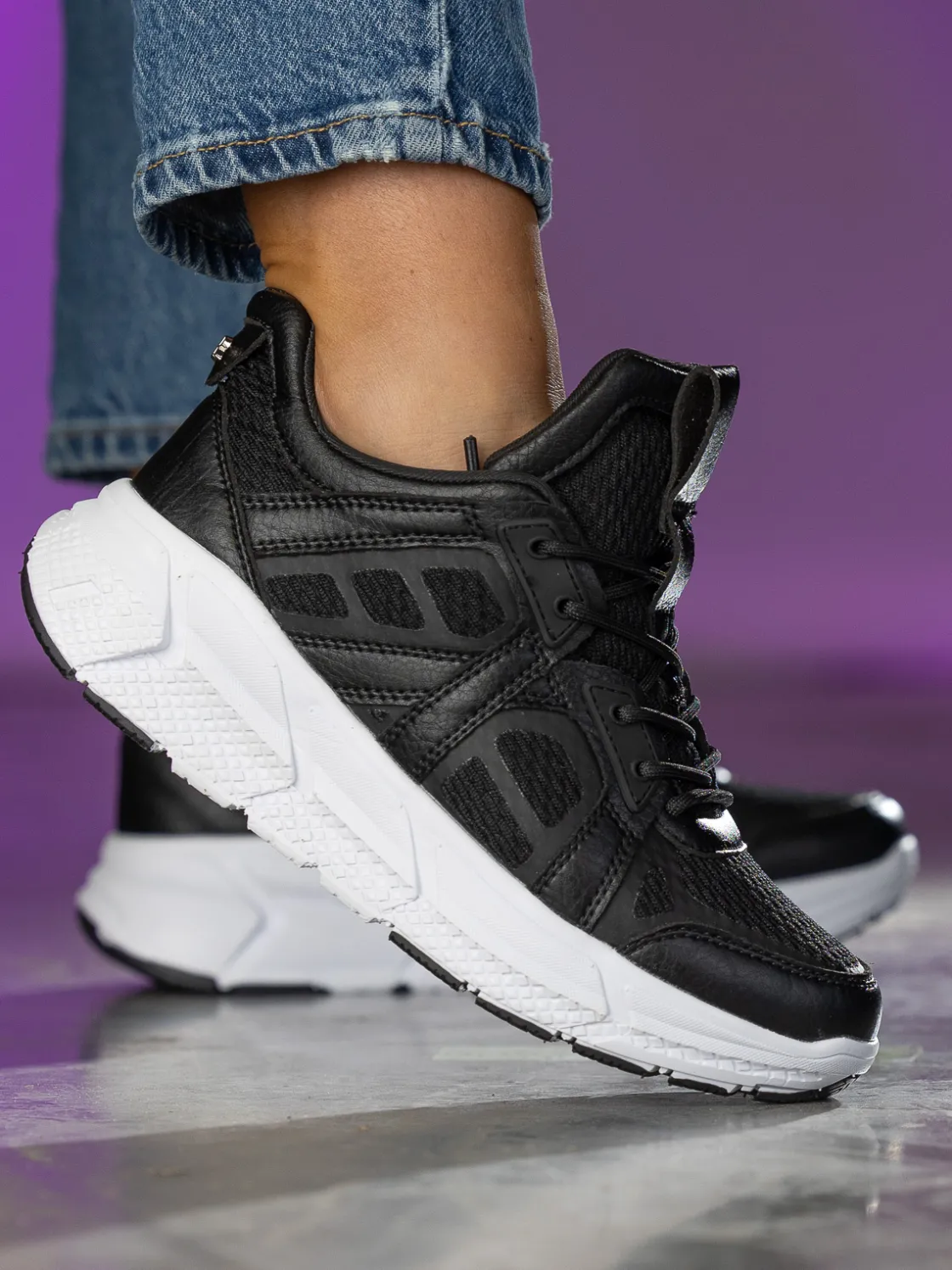 cervo_sneaker_black_0.webp Roberto Rosso Sneakers>Cervo Sneaker Black