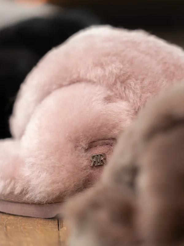 Roberto Rosso Tøfler>Crossy Sheepskin Pink