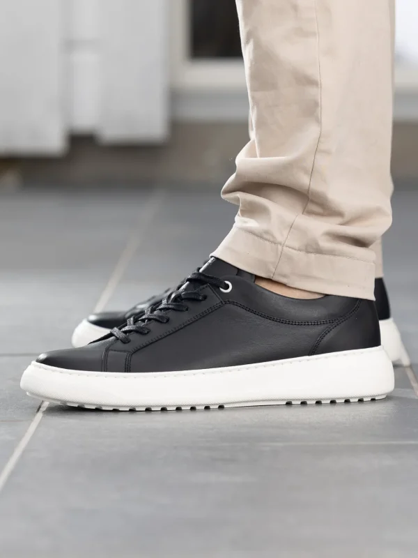 Gregers Sneakers>– Avenue Light Leather Black