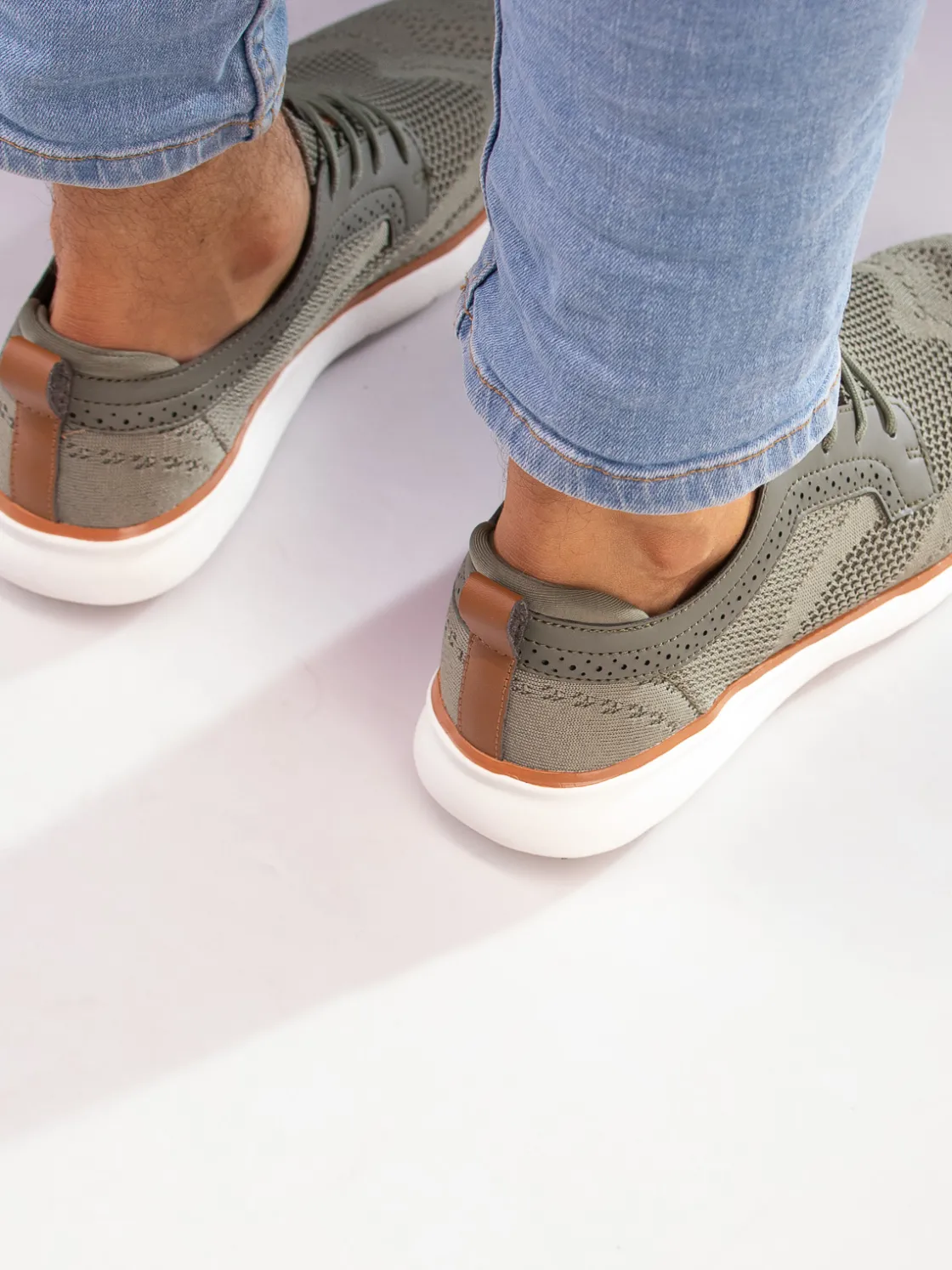 gregers__formatop_khaki_1.webp Gregers Sneakers>– Formatop Khaki
