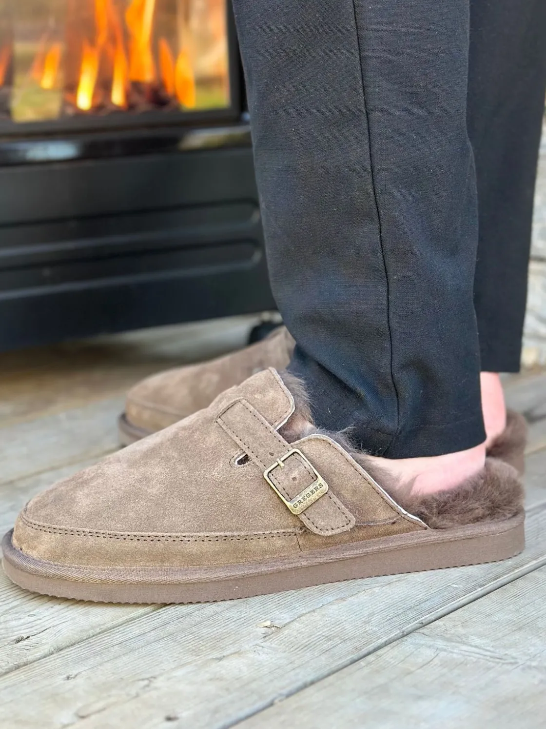 gregers__mantel_sheepskin_0.webp Gregers Tøfler>– Mantel Sheepskin Slipper Brown