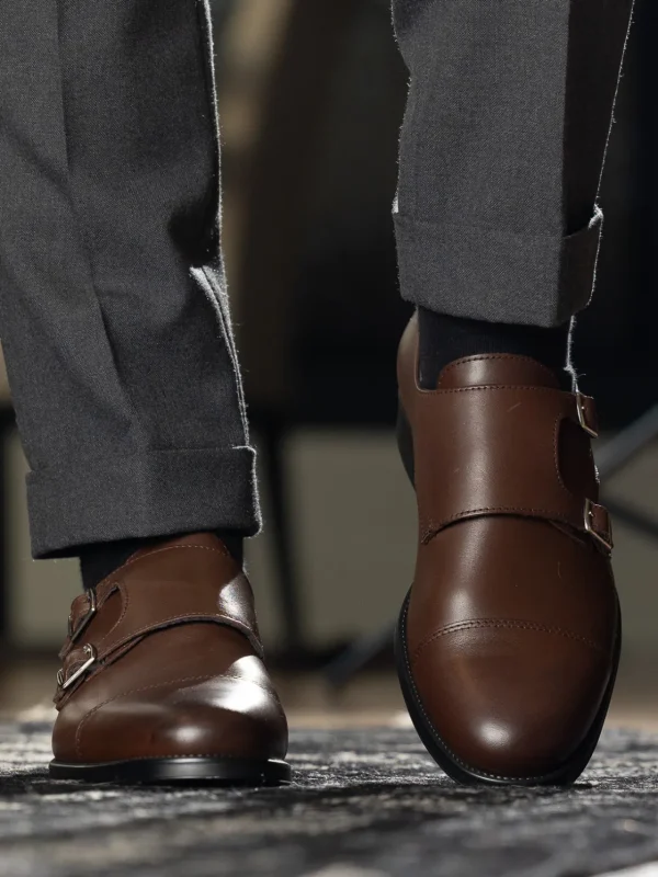Gregers Pensko>– Monkstrap Brown