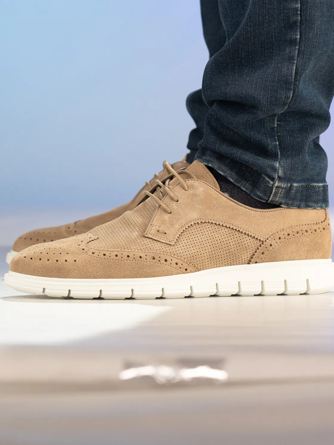 gregers__sport_brogue_sue_4.webp Gregers Pensko>– Sport Brogue Suede Taupe