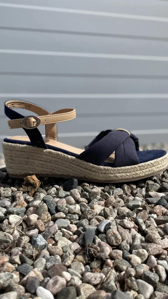 Jean Paul Sandaler>– Cap Coz Navy Blazer