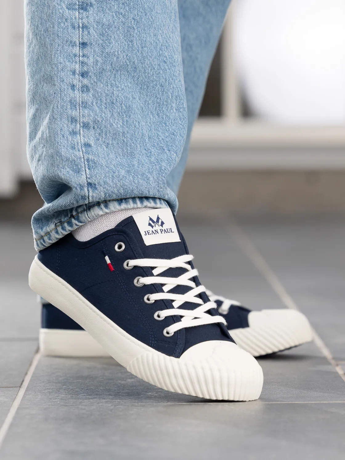 jean_paul__cogolin_navy_0.webp Jean Paul Sneakers>– Cogolin Navy