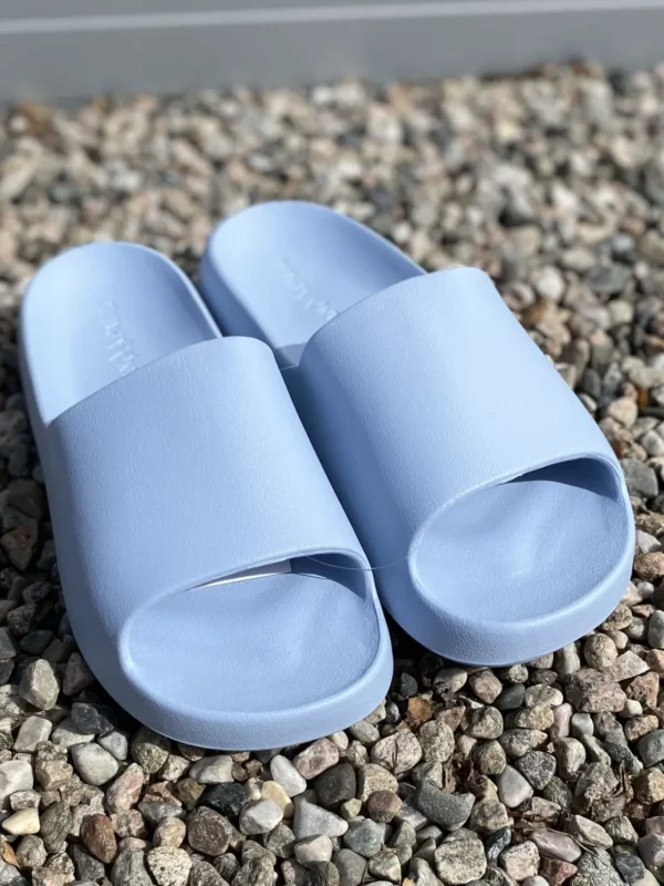 Jean Paul Sandaler>– Port Cros Light Blue Slippers