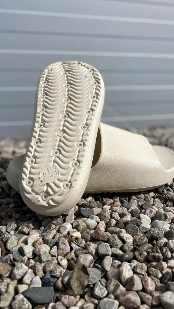 Jean Paul Sandaler>– Port Cros Oatmeal Slippers