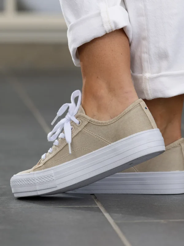 Jean Paul Sneakers>– Voie