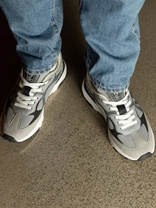 Noodles Sneakers>– Ding M Grey