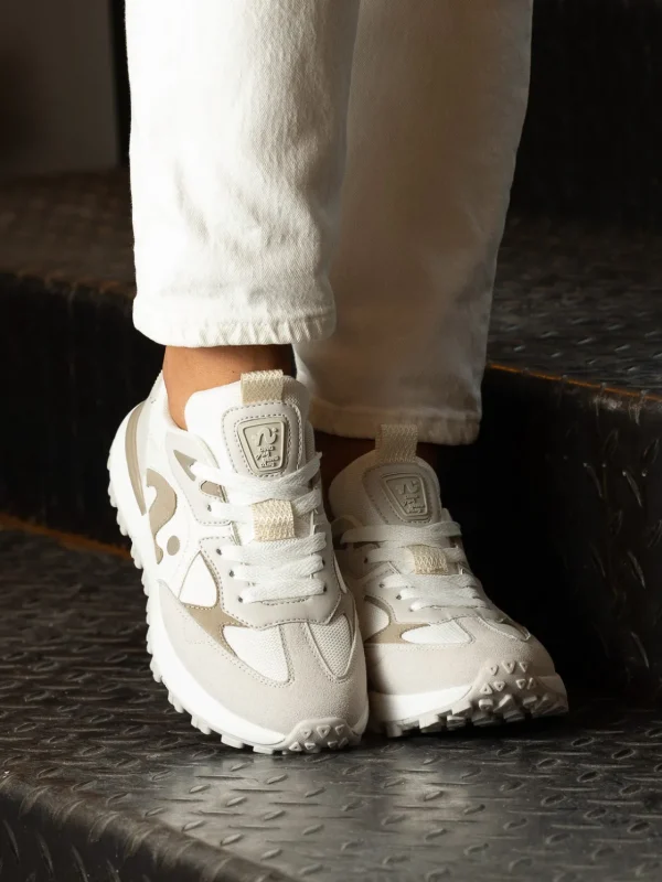 Noodles Sneakers>– Ding W Sand
