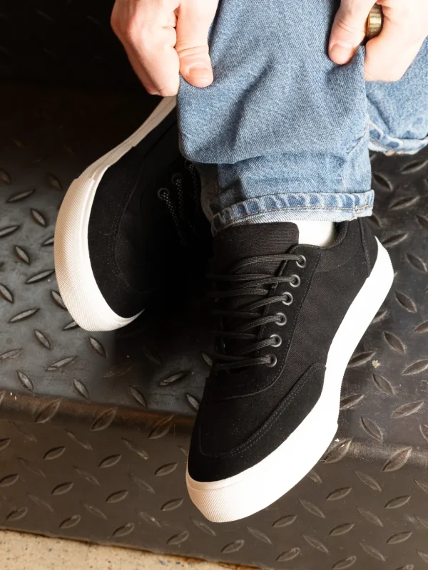 Noodles Sneakers>– Rigger Black