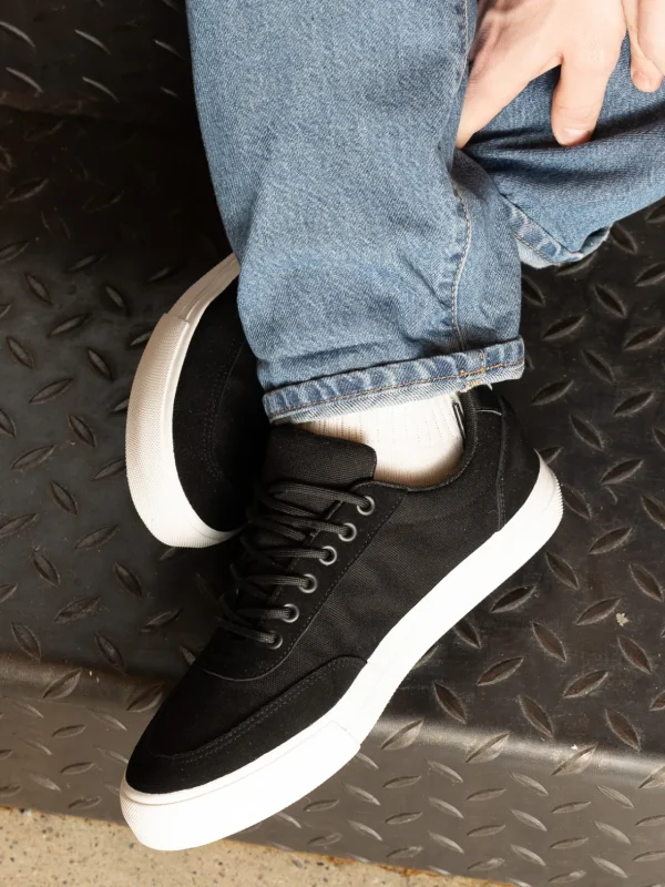 Noodles Sneakers>– Rigger Black